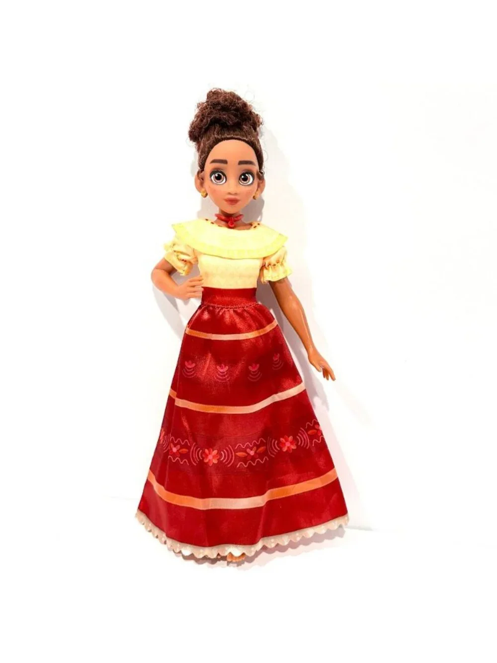 Jakks Pacific Disney Encanto Dolores Madrigal Family Doll